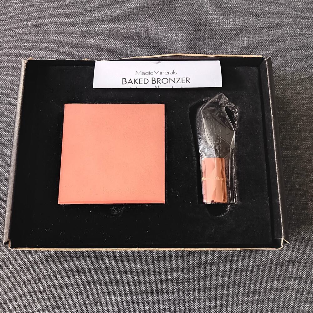Jerome Alexander Magic Minerals Baked Bronzer + Brush NIB
